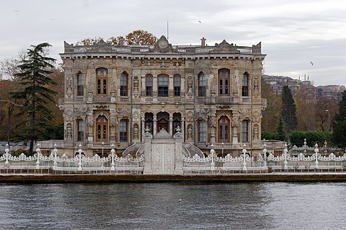 Küçüksu Palace